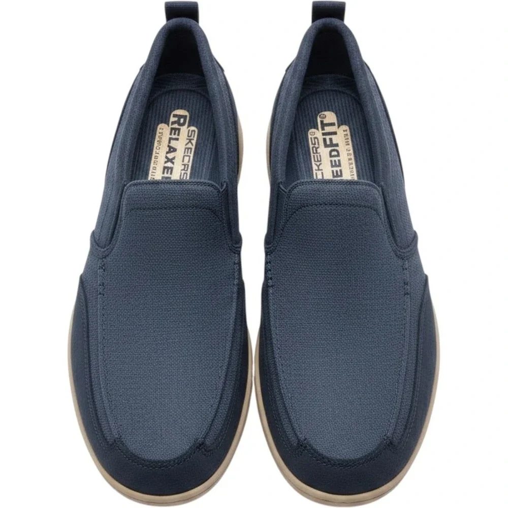 Skechers Relaxed Fit Slip-On Canvas Shoes Navy Blue Memory Foam Mens 13 traction